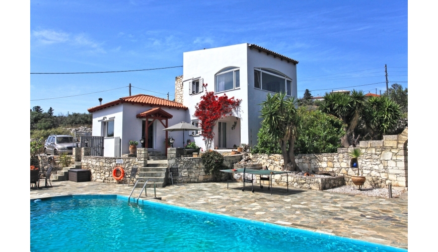 DC-1018 3-4 Bed Villa and Private Pool in Kefalas €430,000